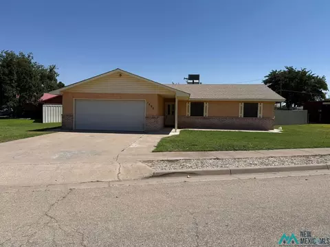 1405 S 21st St, Artesia, NM 88210