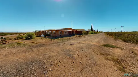 28025 Sur Luna Rd SE, Columbus, NM 88029