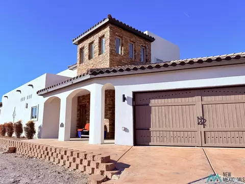 107 Pajaritos Dr, Elephant Butte, NM 87935