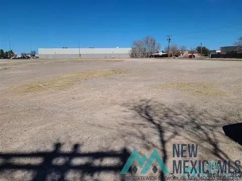 E Wilshire, Roswell, NM 88201