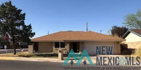 1218 W Caprock St, Hobbs, NM 88240