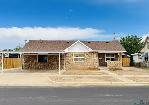 412 W Texas St, Hobbs, NM 88240