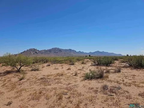Del Sol Rd Se, Deming, NM 88030