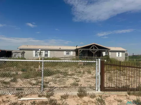 313 E Kincaid Rnch, Artesia, NM 88210