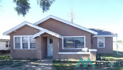 802 S First St, Clayton, NM 88415
