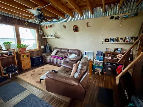 Living - 31 Bluff, Thoreau, NM 87323 photo 2 of 2