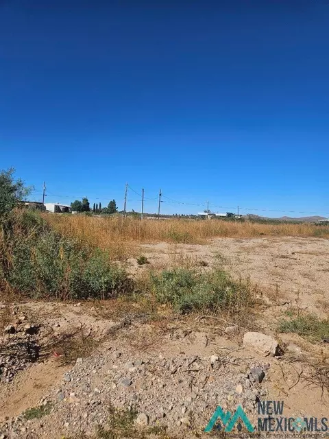 N Lucas Street, Columbus, NM 88029