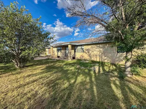 14600 N Knowles Rd, Lovington, NM 88260