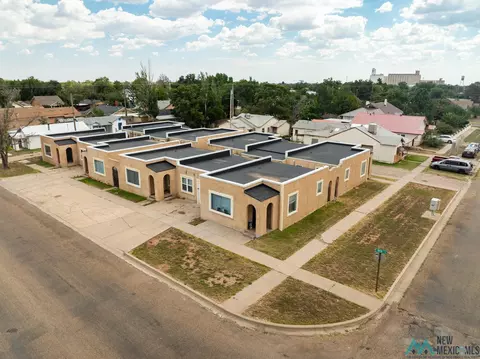 913 Gidding St, Clovis, NM 88101 photo 1