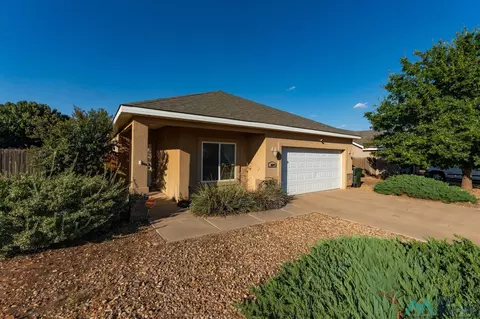Exterior - 3004 Elizabeth Ct, Clovis, NM 88101 photo 4 of 9