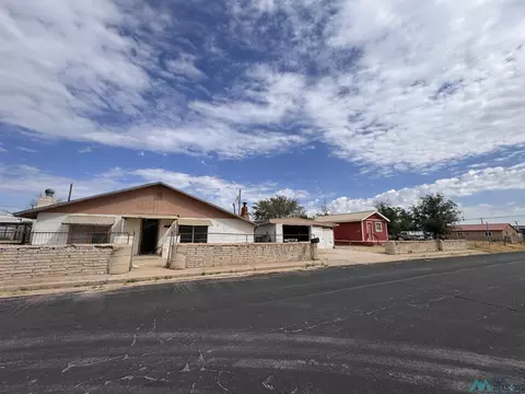 1106 E Texas St, Hobbs, NM 88240