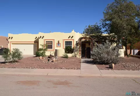 3055 Appaloosa Dr SW, Deming, NM 88030