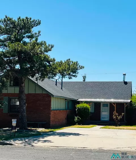 418 Cherry Street St, Clayton, NM 88415