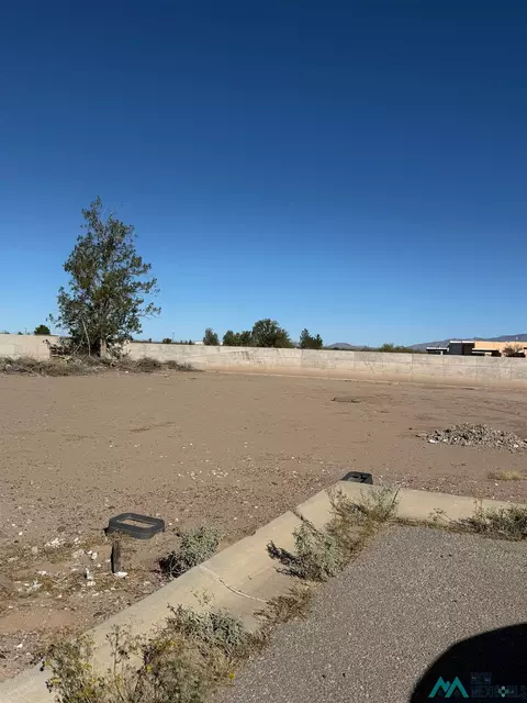E Gila Ct., Deming, NM 88030