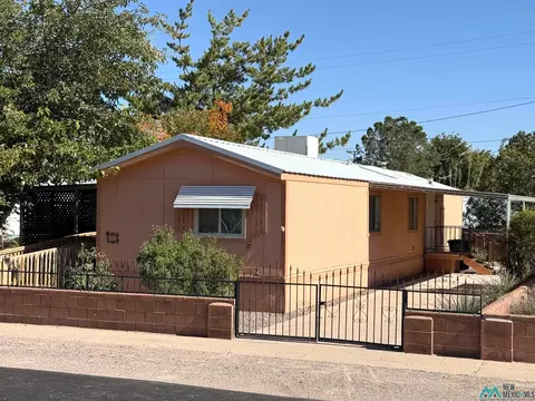 2911 Belen St, Deming, NM 88030