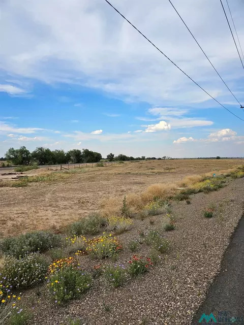 E Hobson Rd., Roswell, NM 88203
