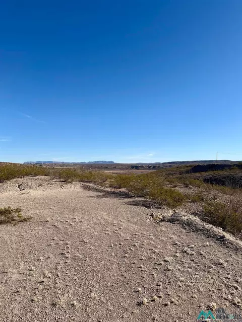 1410 Smith Ave, Truth Or Consequences, NM 87901 photo 2