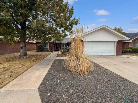 1612 Marquis Ln, Hobbs, NM 88240