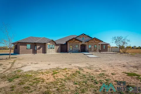 4707 Antelope Run Rd, Roswell, NM 88201
