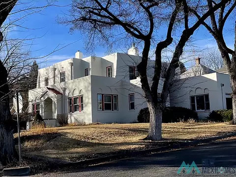 604 Galisteo Ave, Raton, NM 87740