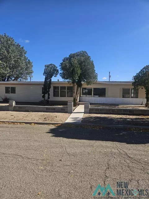 1519 S 9th St, Deming, NM 88030