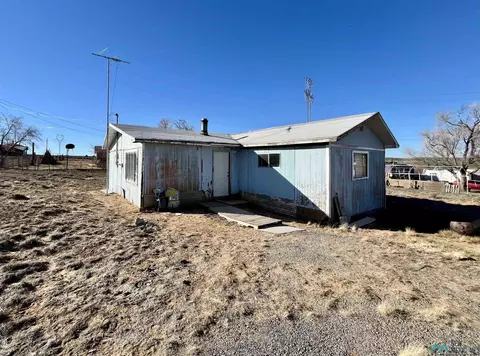 25 N Cle Ki Dr, Gallup, NM 87375