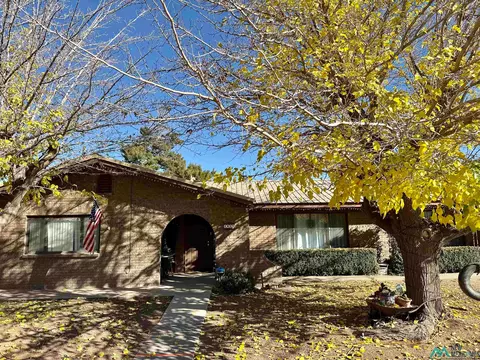 1409 S Socorro St, Deming, NM 88030