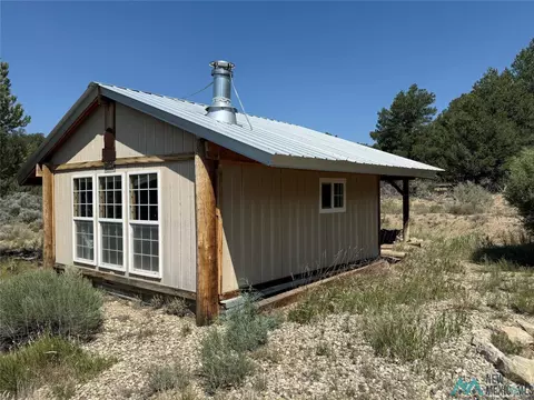 Martingale, Tierra Amarilla, NM 87551