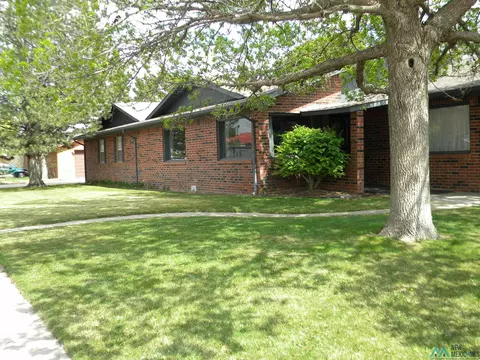 602 Maple, Clayton, NM 88415