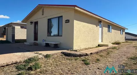 962 Corona Ave, Santa Rosa, NM 88435