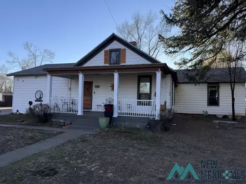 1849 8th St, Las Vegas, NM 87701