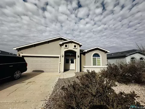 4830 W King Kelly Rd, Hobbs, NM 88240