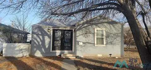 414 S Mesa St, Carlsbad, NM 88220