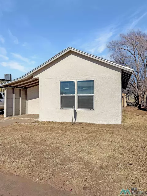 805 S C Ave, Portales, NM 88130
