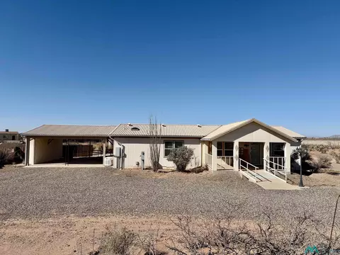 2513 NE Silver Dollar Loop, Deming, NM 88030