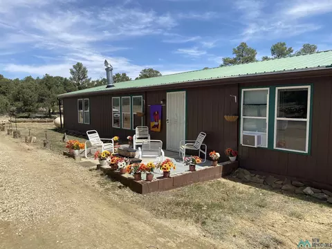 18 N Bar S Trl, Pie Town, NM 87827