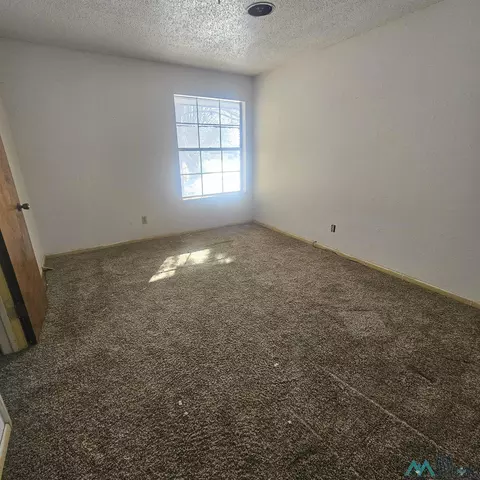 Bedroom - 1908 Weeden Dr, Clovis, NM 88101 photo 5 of 8