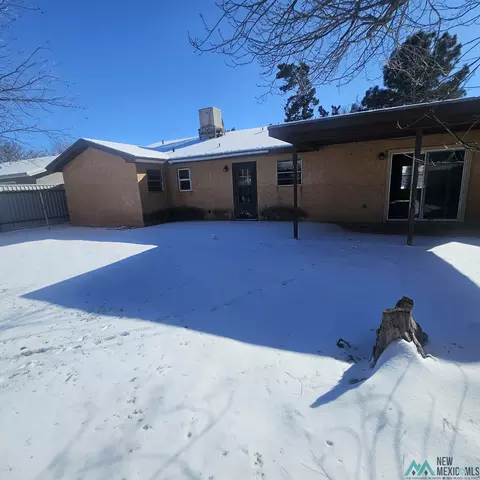 Exterior - 1908 Weeden Dr, Clovis, NM 88101 photo 2 of 5