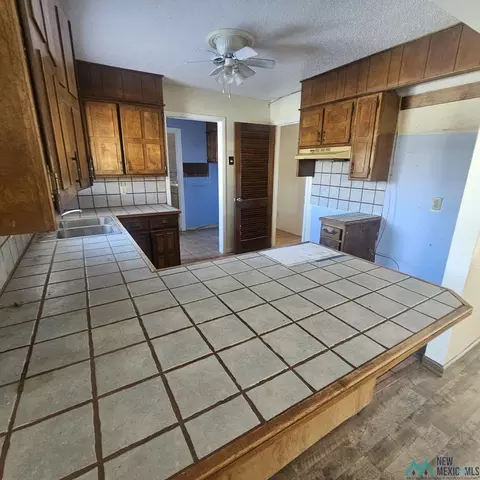 Kitchen - 1908 Weeden Dr, Clovis, NM 88101 photo 3 of 5