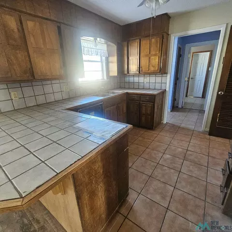 Kitchen - 1908 Weeden Dr, Clovis, NM 88101 photo 4 of 5