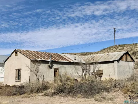 629 Hwy 52, Truth Or Consequences, NM 87901