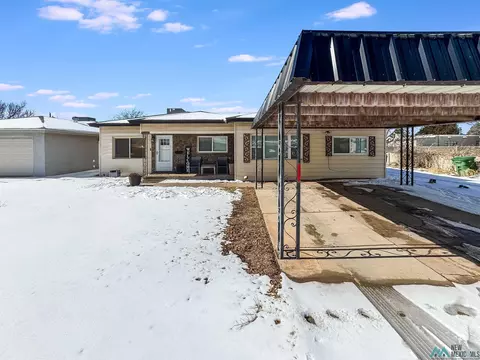 2625 N Propps Dr, Hobbs, NM 88240