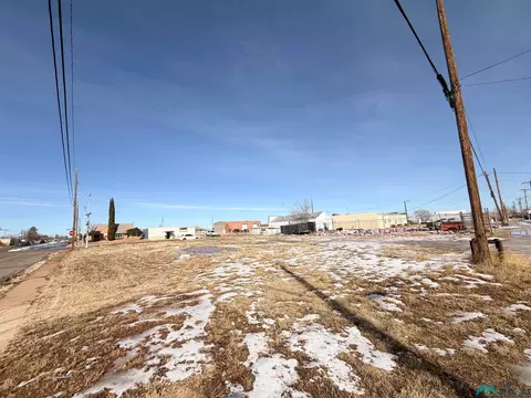 501 E Broadway St, Hobbs, NM 88240 photo 4