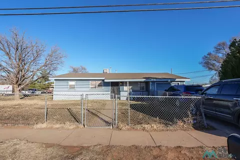 1121 Traver St, Clovis, NM 88101 photo 2