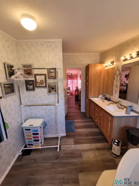 Bath - 24 Hillside Cir, Datil, NM 87821 photo 1 of 7