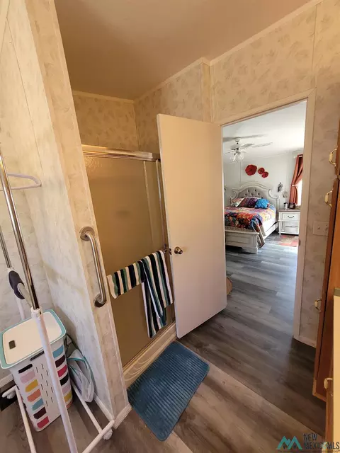 Bath - 24 Hillside Cir, Datil, NM 87821 photo 3 of 7