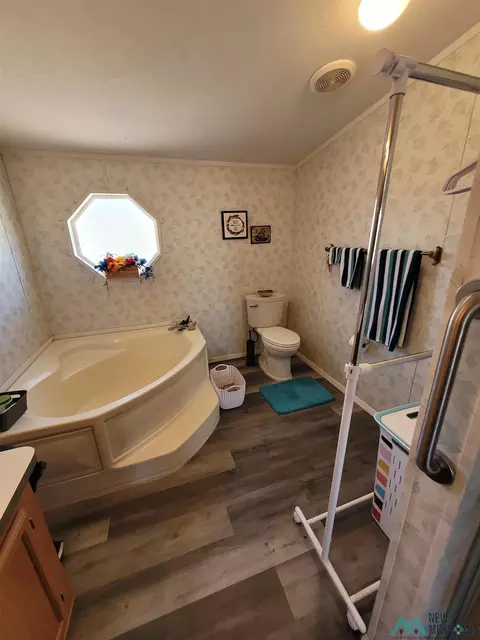 Bath - 24 Hillside Cir, Datil, NM 87821 photo 5 of 7