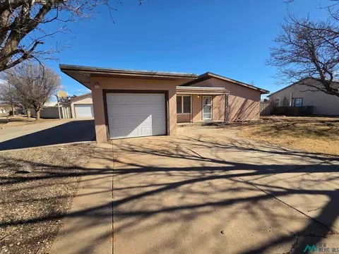 Exterior - 2617 Axtell St, Clovis, NM 88101 photo 3 of 19