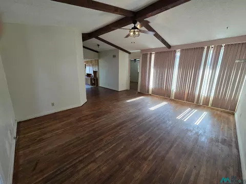 Living - 2617 Axtell St, Clovis, NM 88101 photo 1 of 2