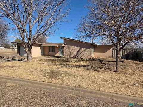 Exterior - 2617 Axtell St, Clovis, NM 88101 photo 2 of 19